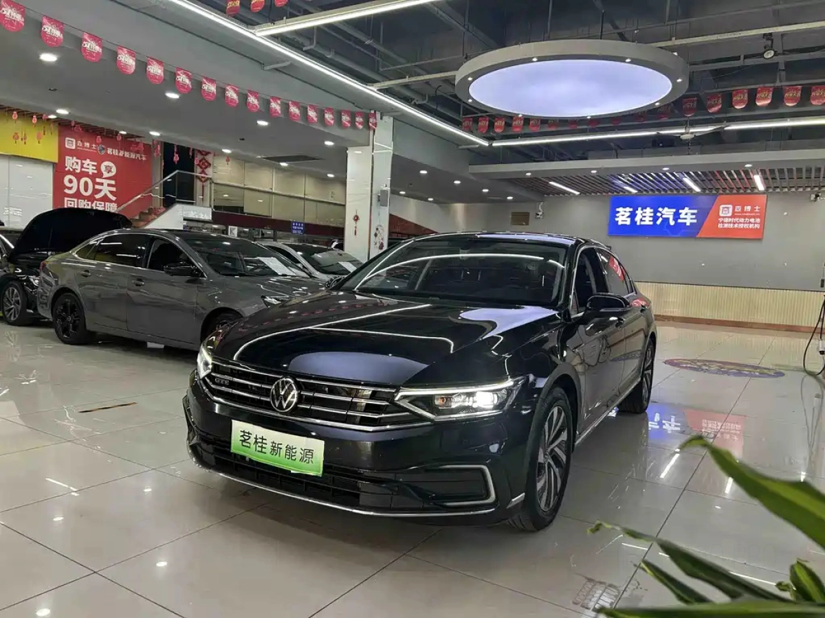 VOLKSWAGEN MAGOTAN GTE PLUG IN HYBRID  2023