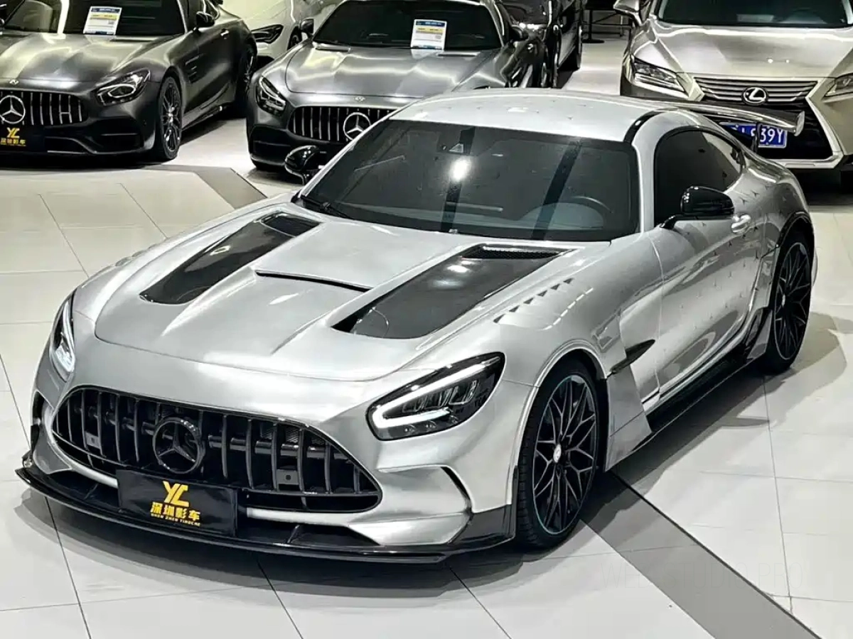 MERCEDES BENZ AMG GT  2021