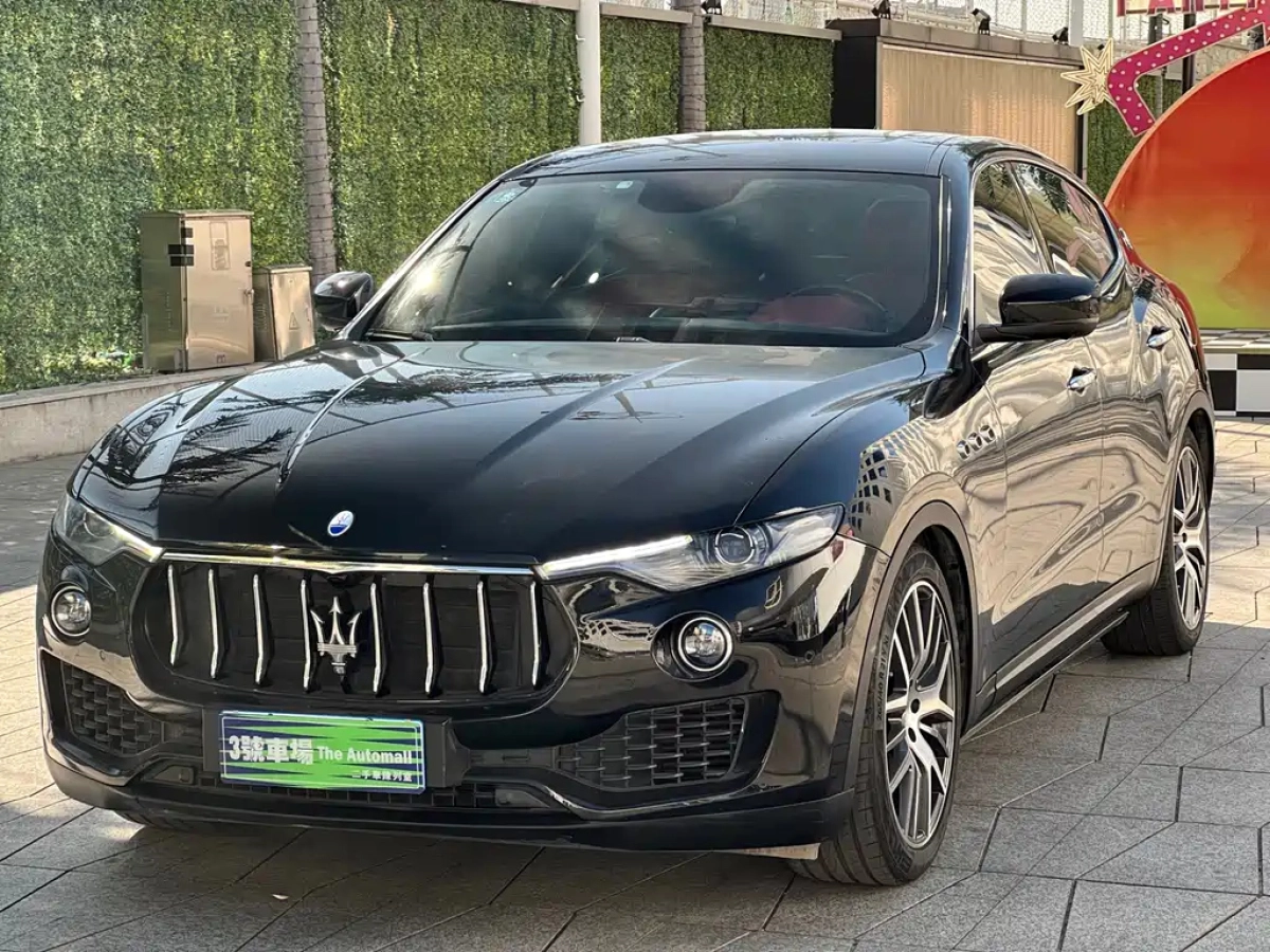 MASERATI LEVANTE  2019