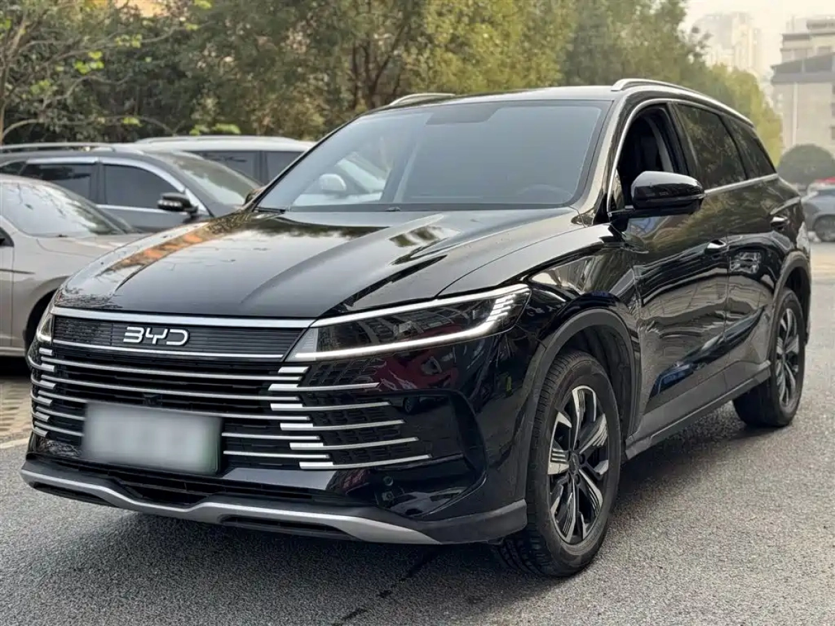 BYD SEALION 05 DM-I  2025