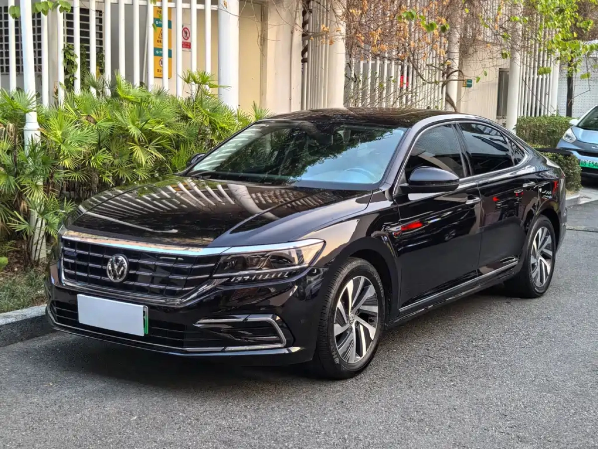 VOLKSWAGEN PASSAT NEW ENERGY  2020