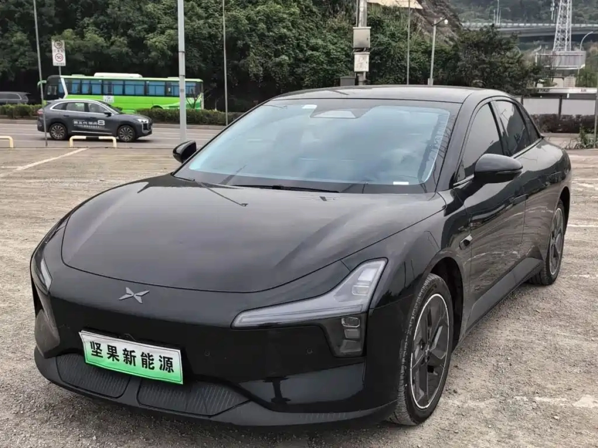 XPENG MOTORS MONA M03  2025