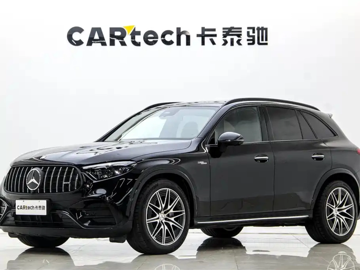 MERCEDES BENZ GLC AMG  2024