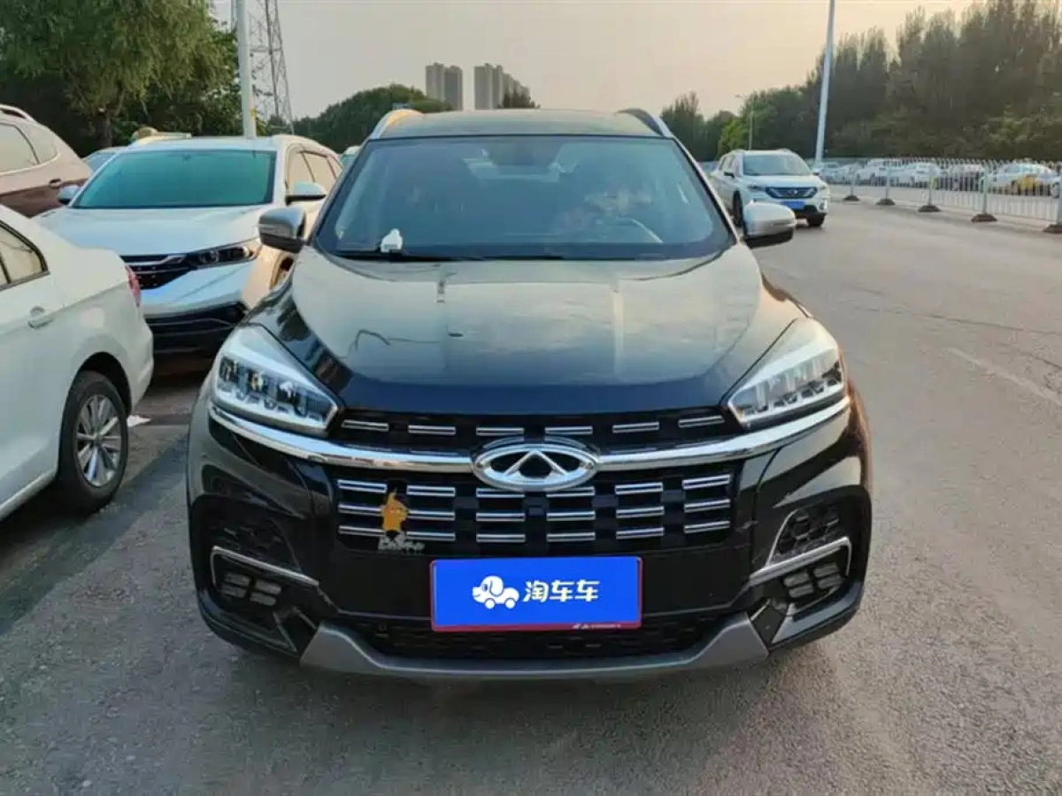 CHERY TIGGO 8
