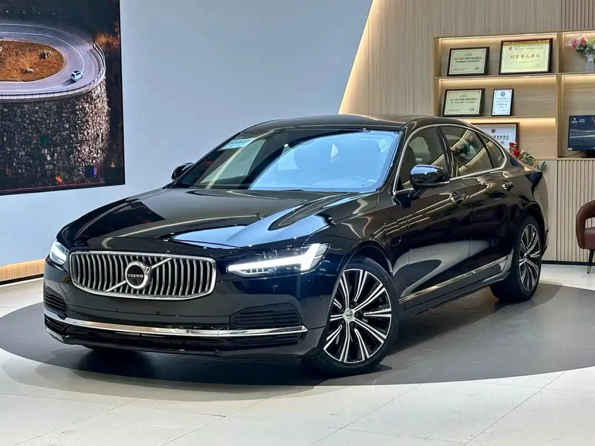 VOLVO S90 NEW ENERGY  2025