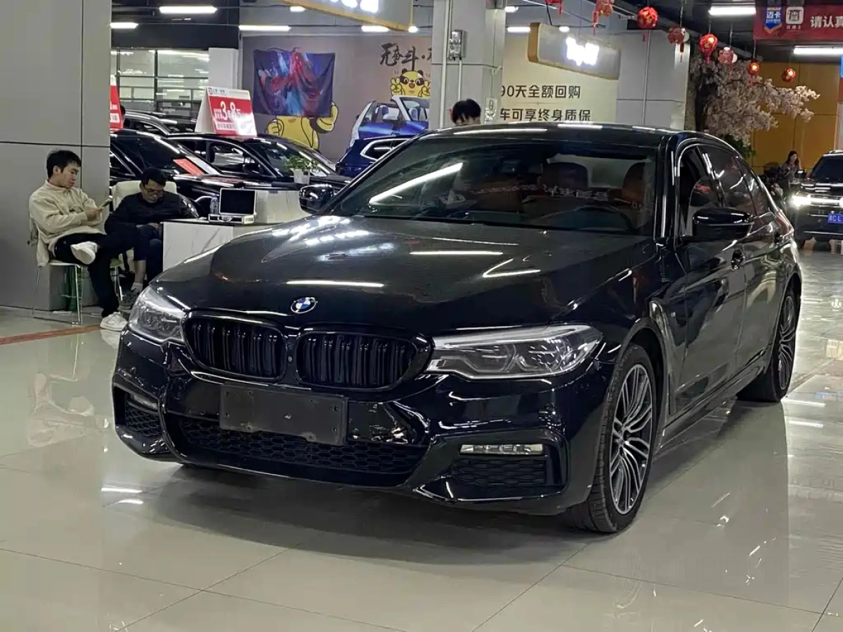 BMW 5-SERIES  2019