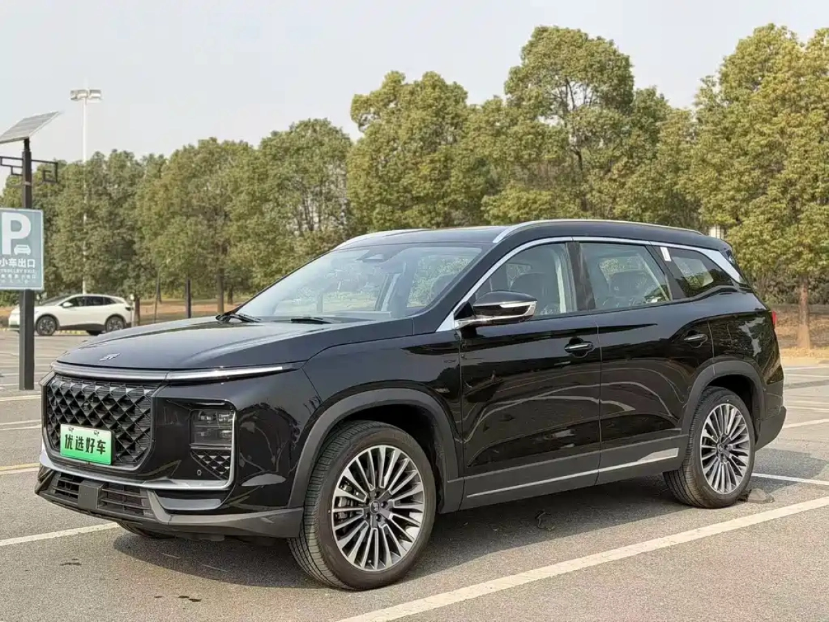 JETOUR SHANHAI L9  2025