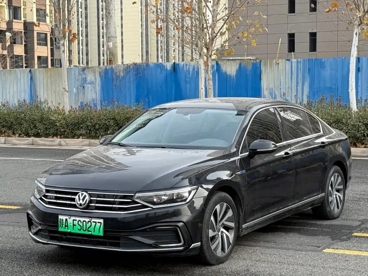 VOLKSWAGEN MAGOTAN GTE PLUG IN HYBRID  2023