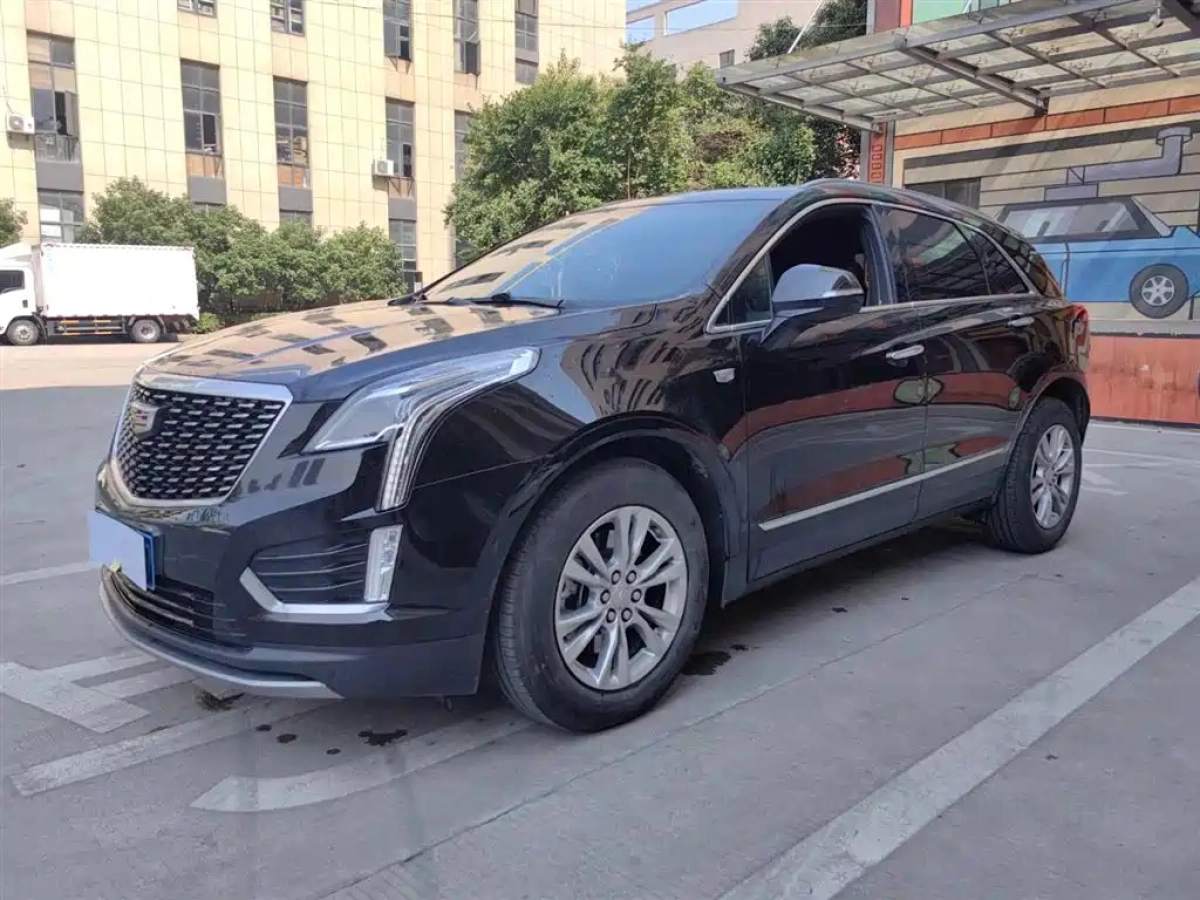 CADILLAC XT5