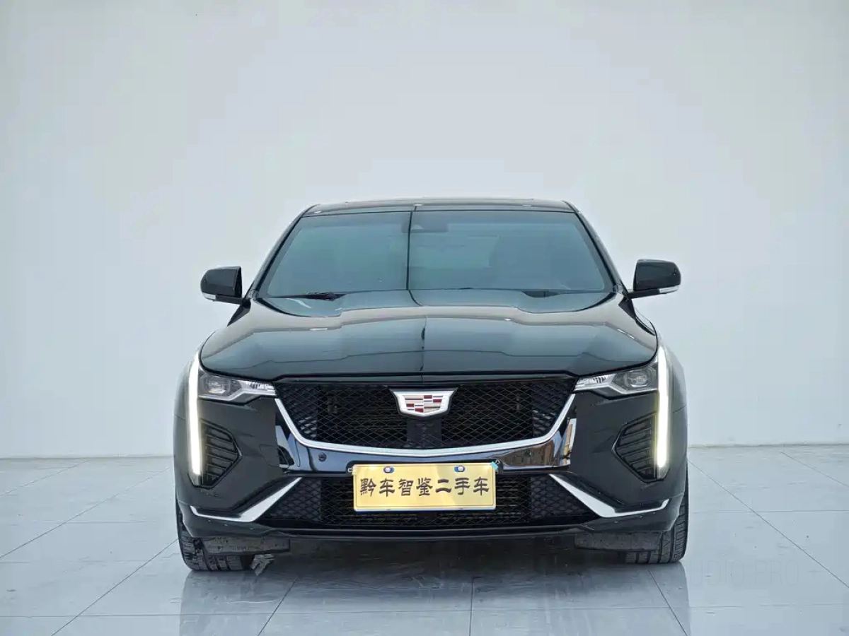 CADILLAC CT4