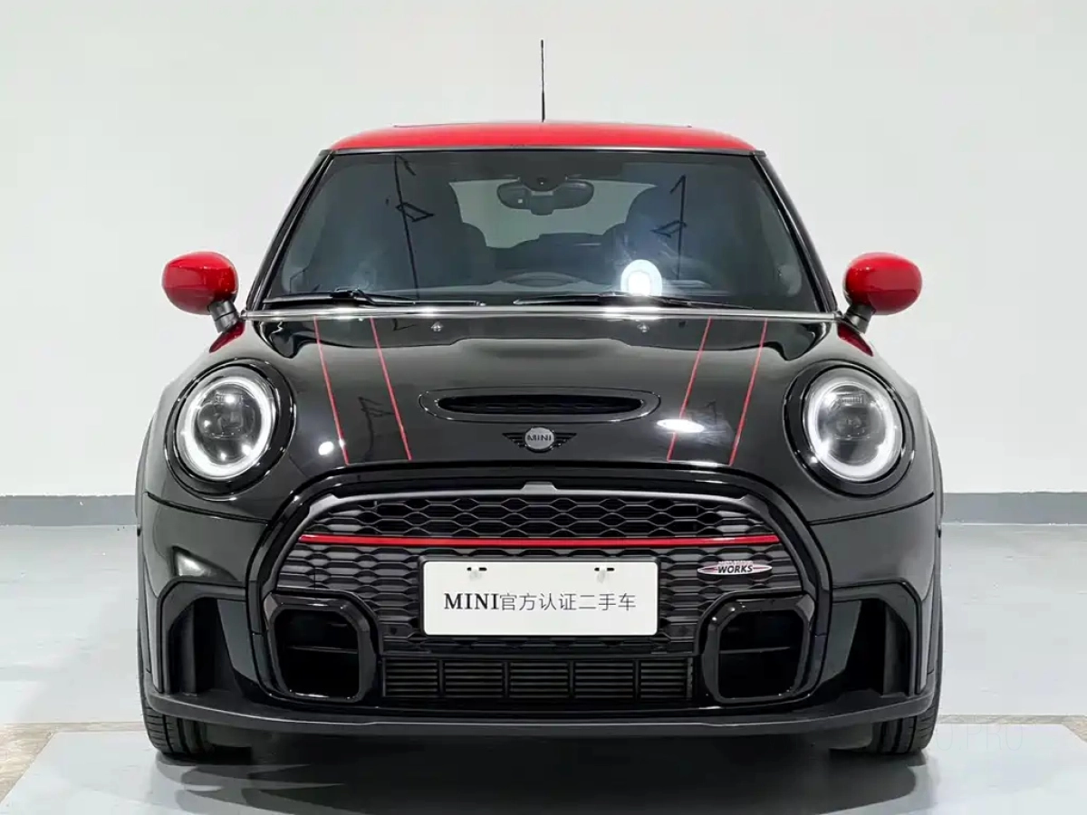 MINI JCW