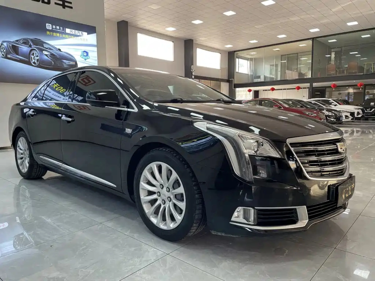 CADILLAC XTS
