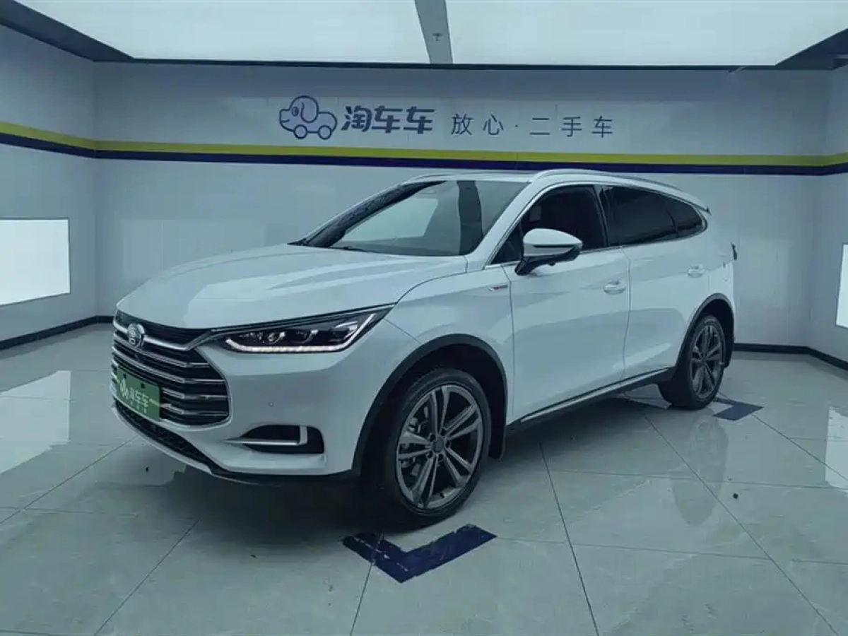 BYD TANG  2020