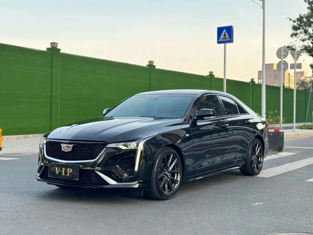 CADILLAC CT4  2021
