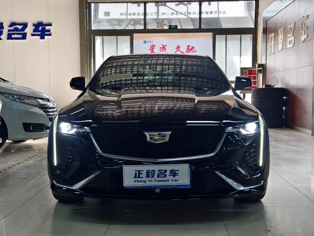 CADILLAC CT4