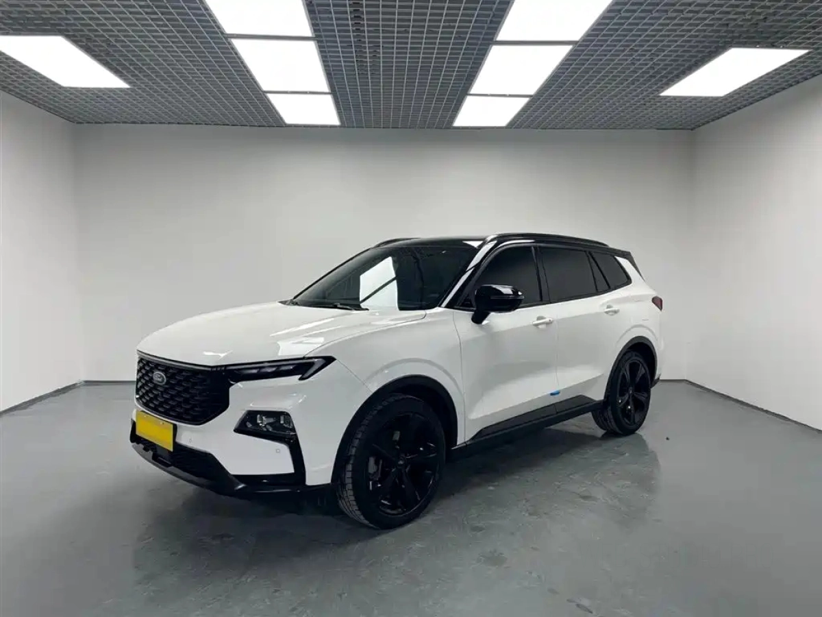 FORD EQUATOR SPORT  2024