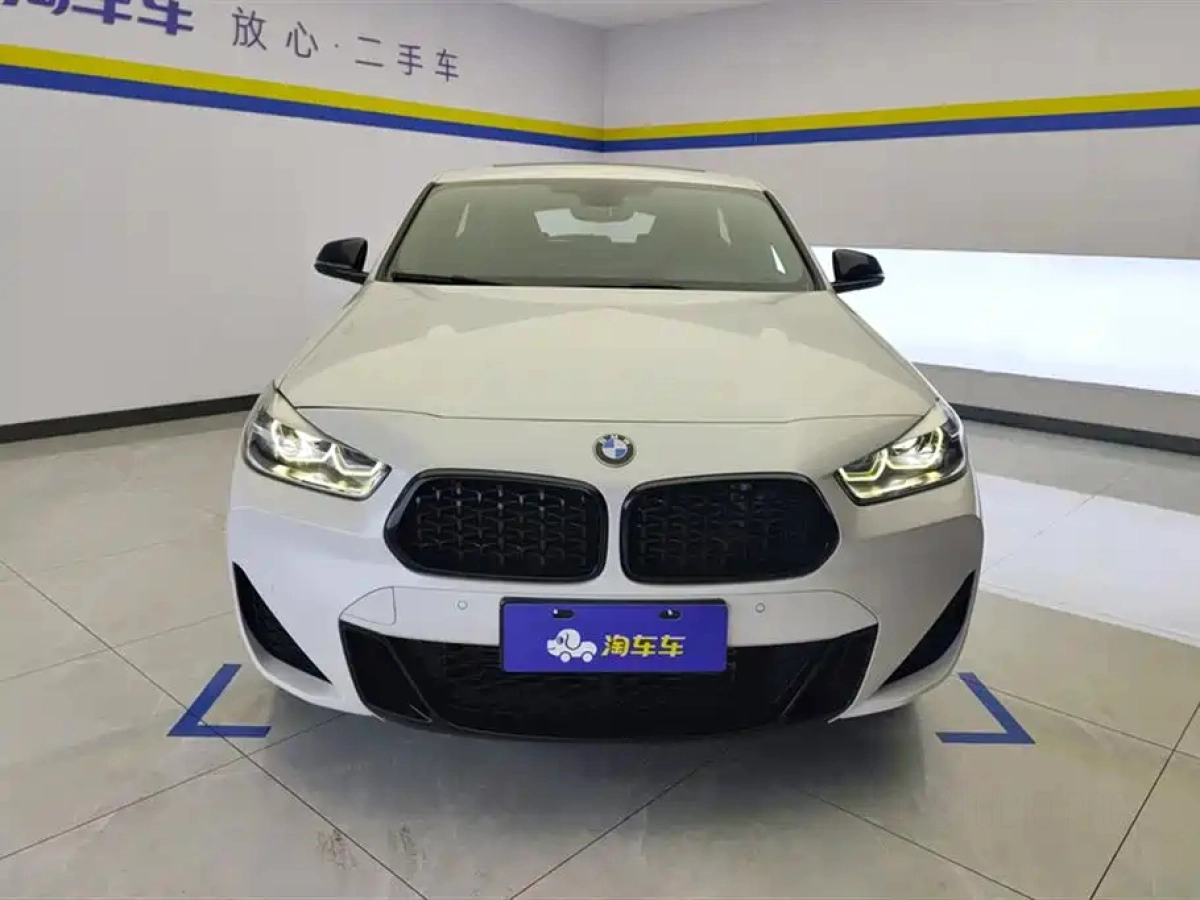 BMW X2