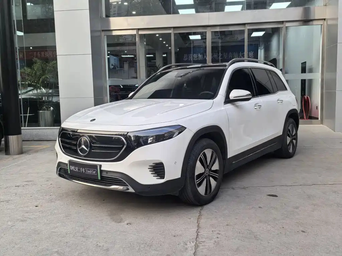 MERCEDES BENZ EQB  2023