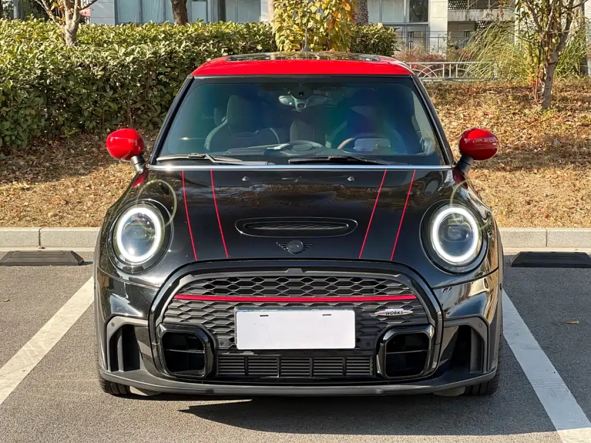 MINI JCW