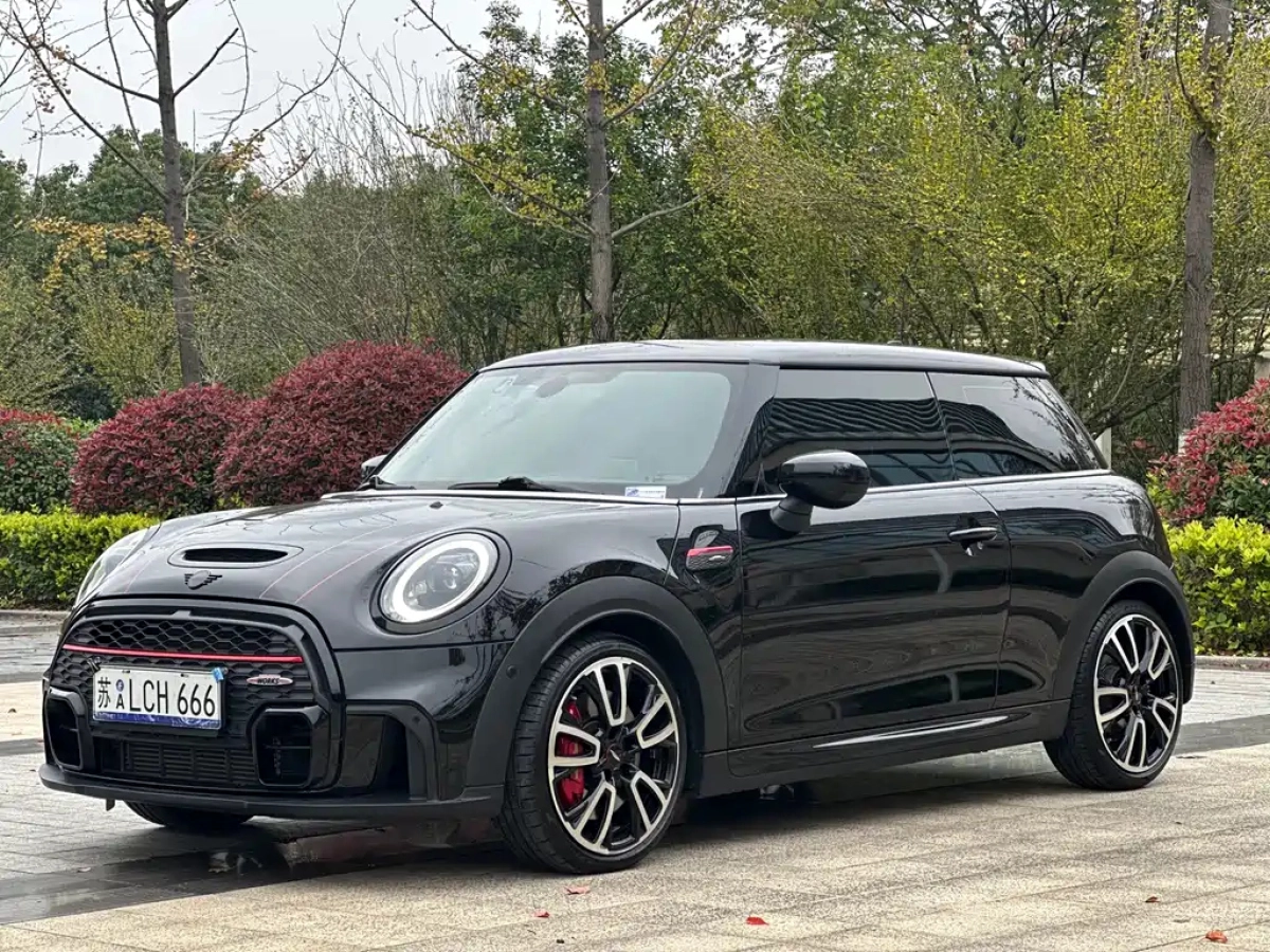 MINI JCW  2022