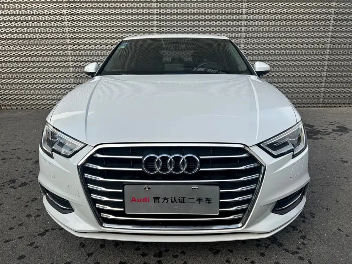 AUDI A3  2019