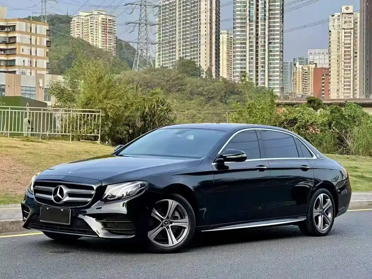 MERCEDES BENZ E-CLASS  2019