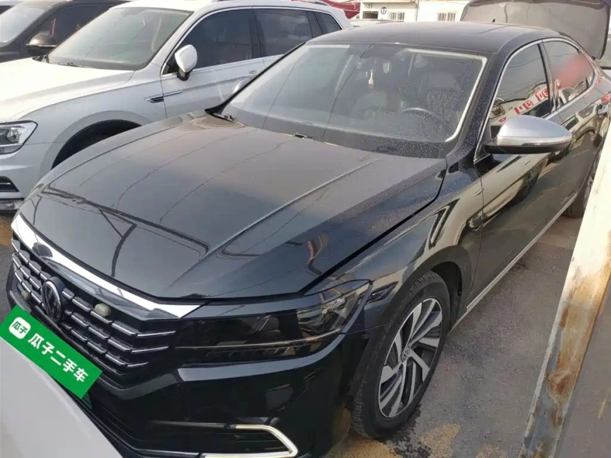 VOLKSWAGEN PASSAT NEW ENERGY