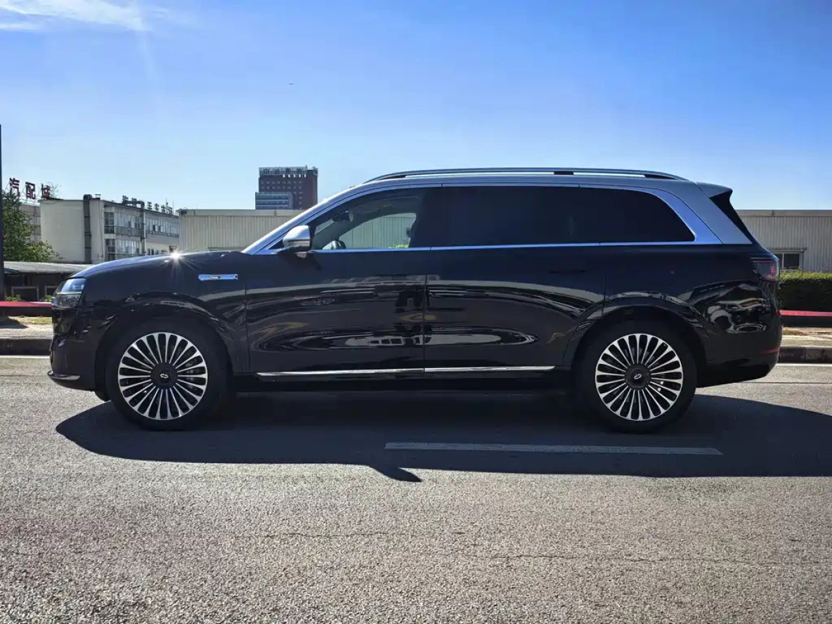 HUAWEI HARMON AITO M9