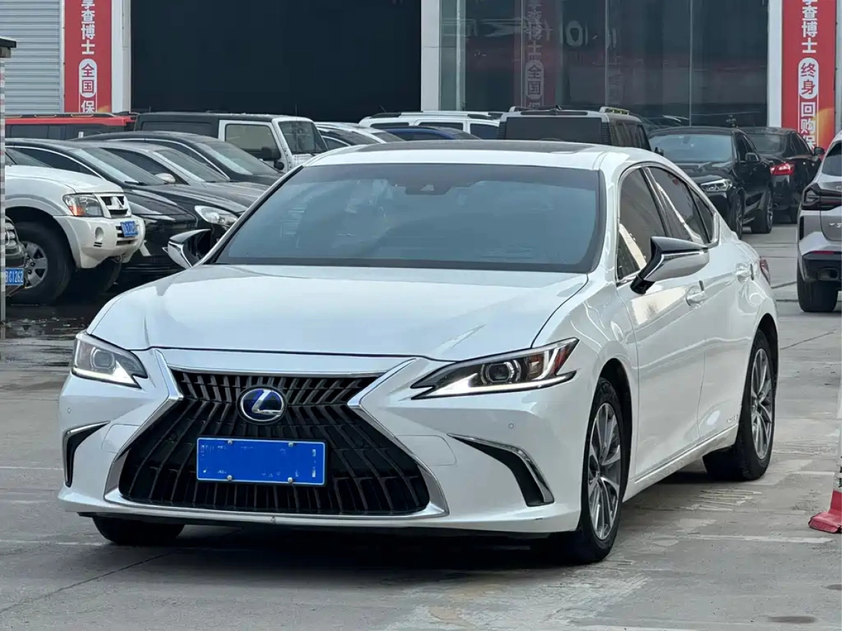 LEXUS ES  2023