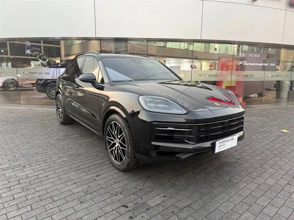 PORSCHE CAYENNE