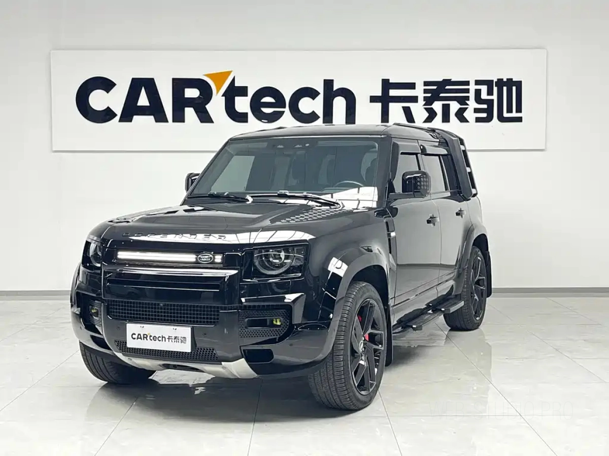 LAND ROVER DEFENDER  2024