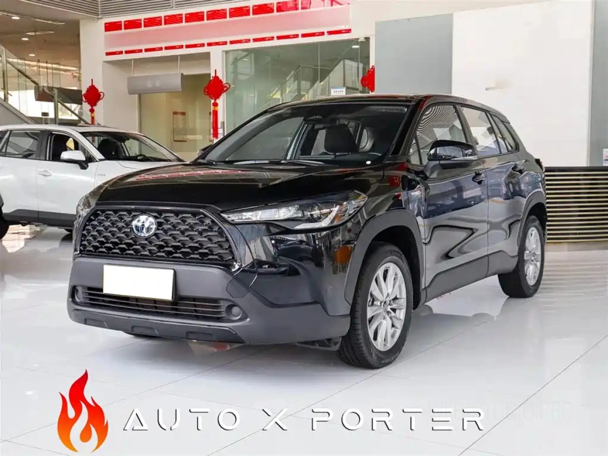 TOYOTA COROLLA CROSS  2024