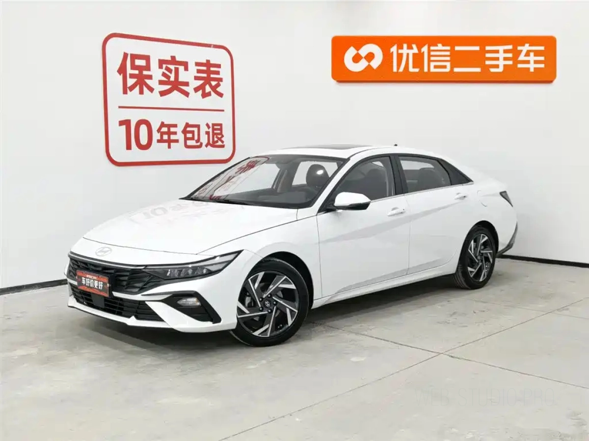 HYUNDAI ELANTRA  2024