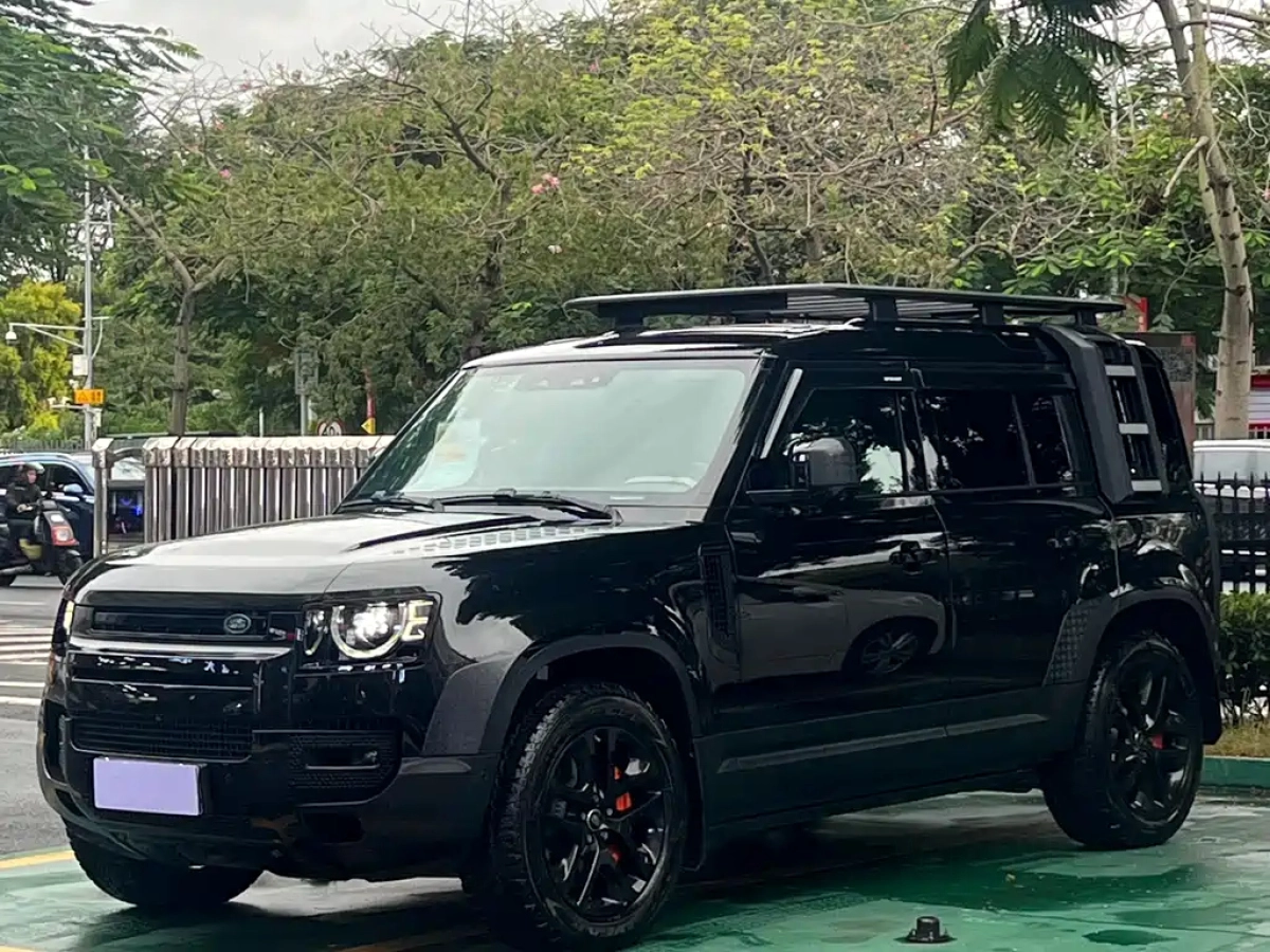 LAND ROVER DEFENDER  2021