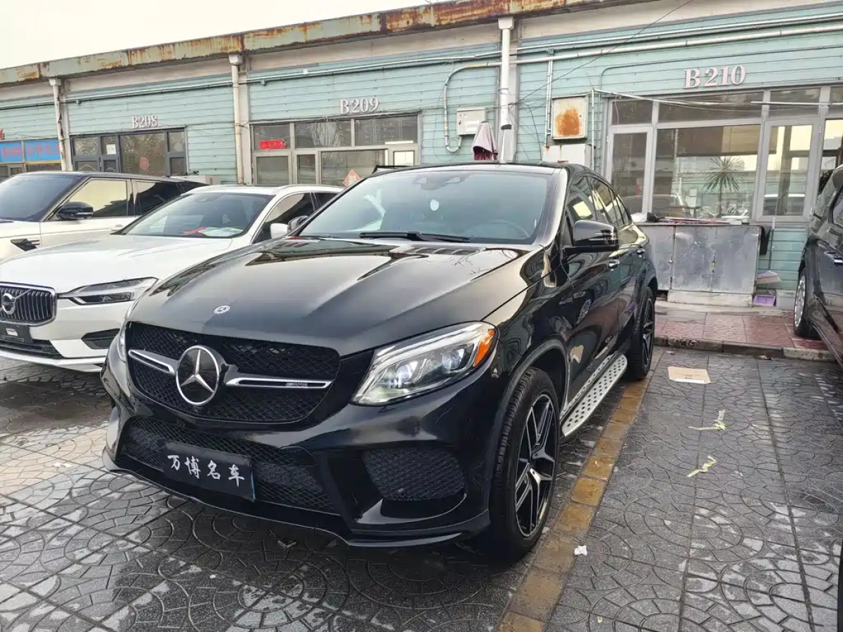 MERCEDES BENZ GLE COUPE AMG  2019