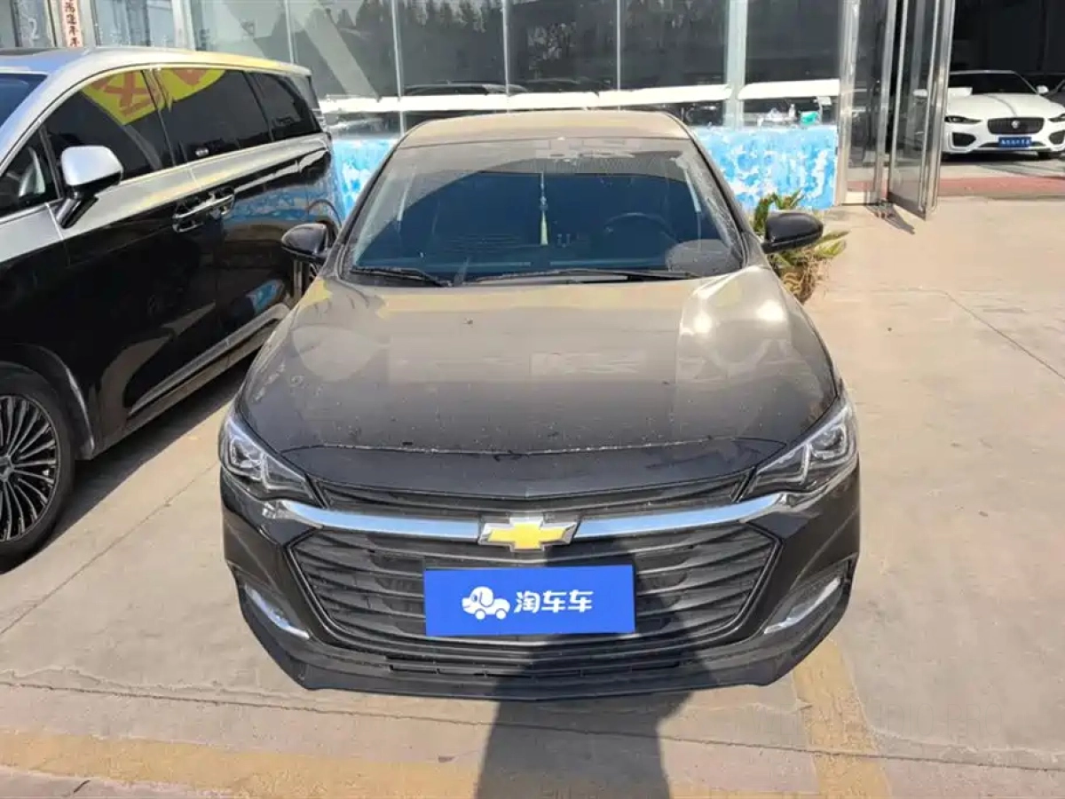 CHEVROLET CRUZE