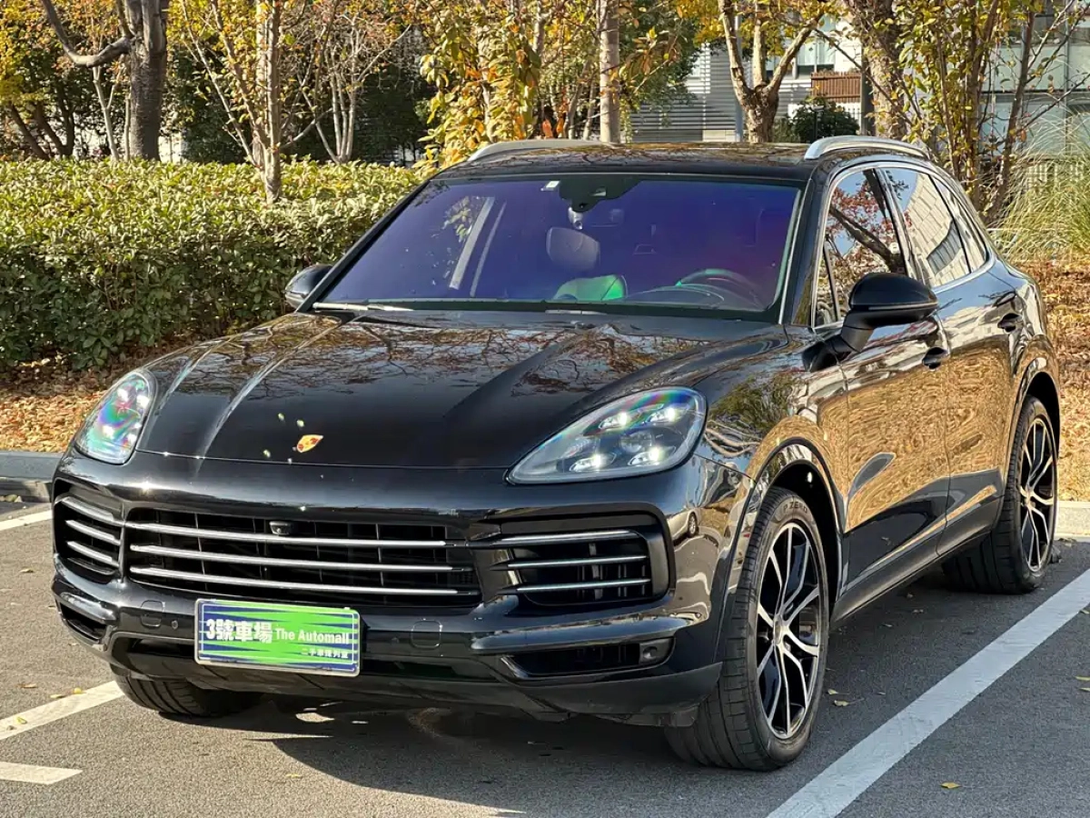 PORSCHE CAYENNE