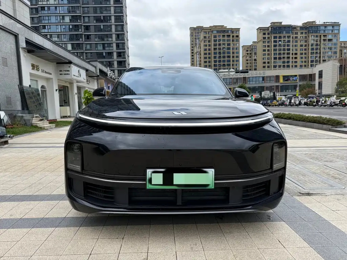 LI AUTO L8