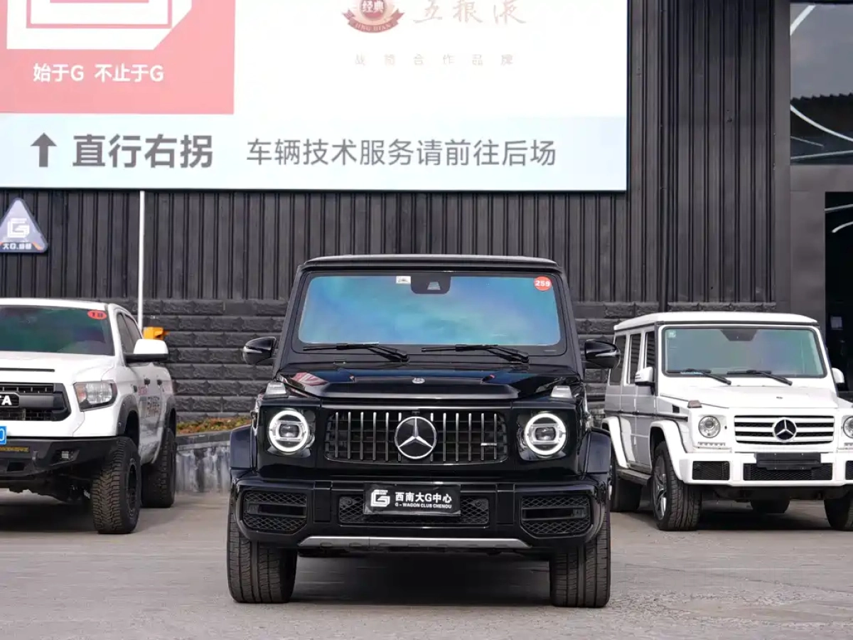 MERCEDES BENZ G-CLASS AMG