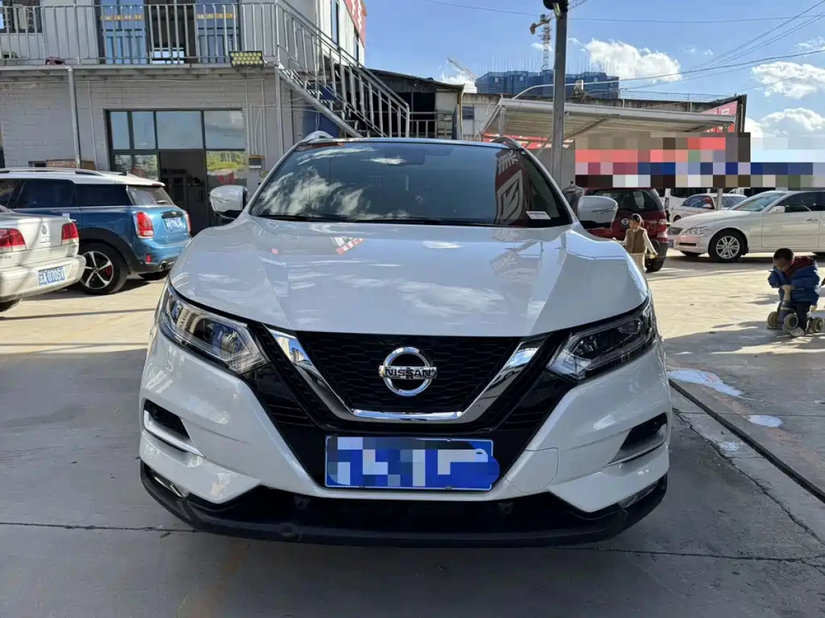 NISSAN QASHQAI