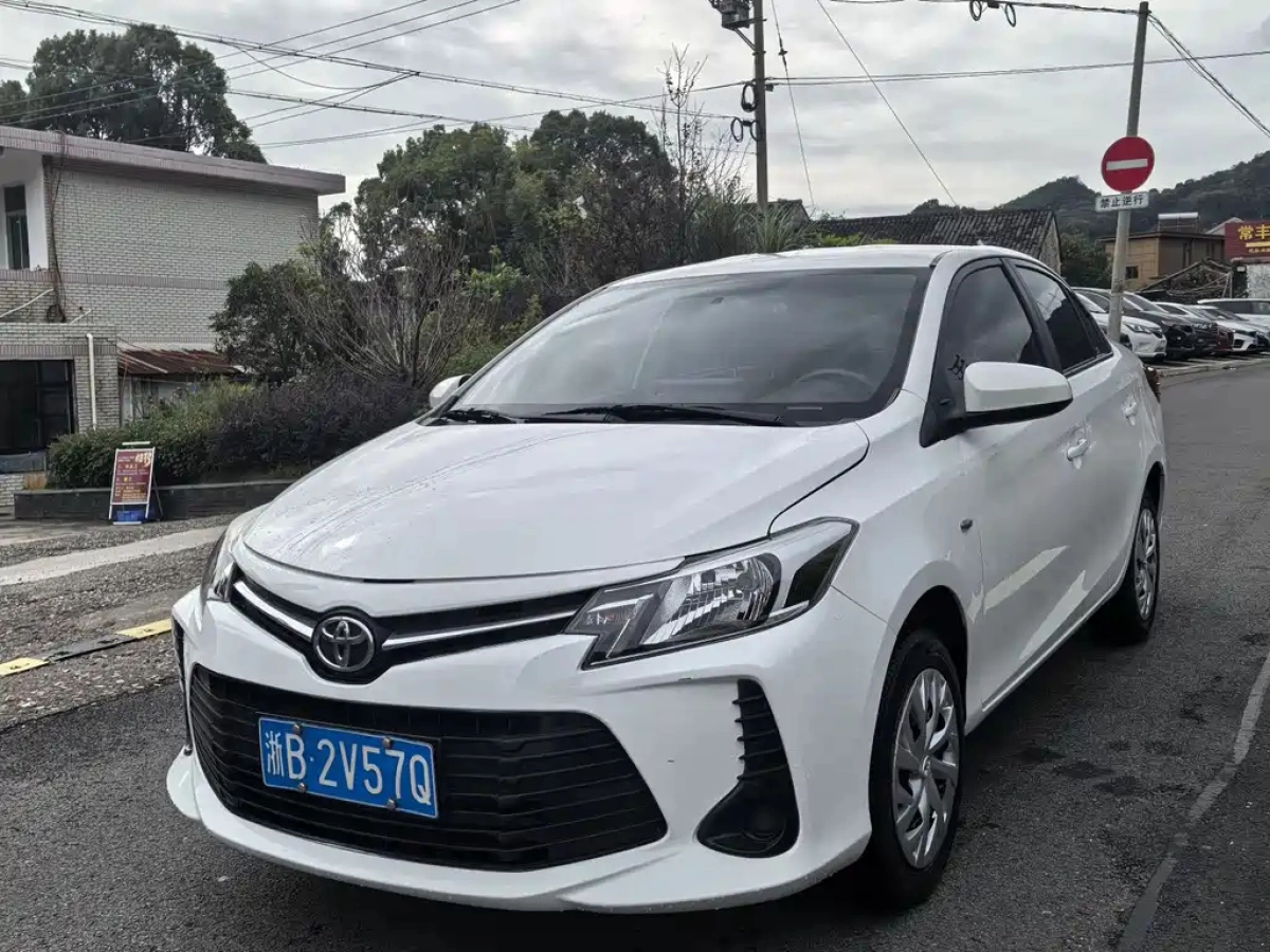 TOYOTA VIOS