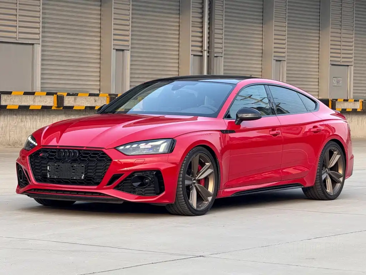 AUDI RS 5  2021