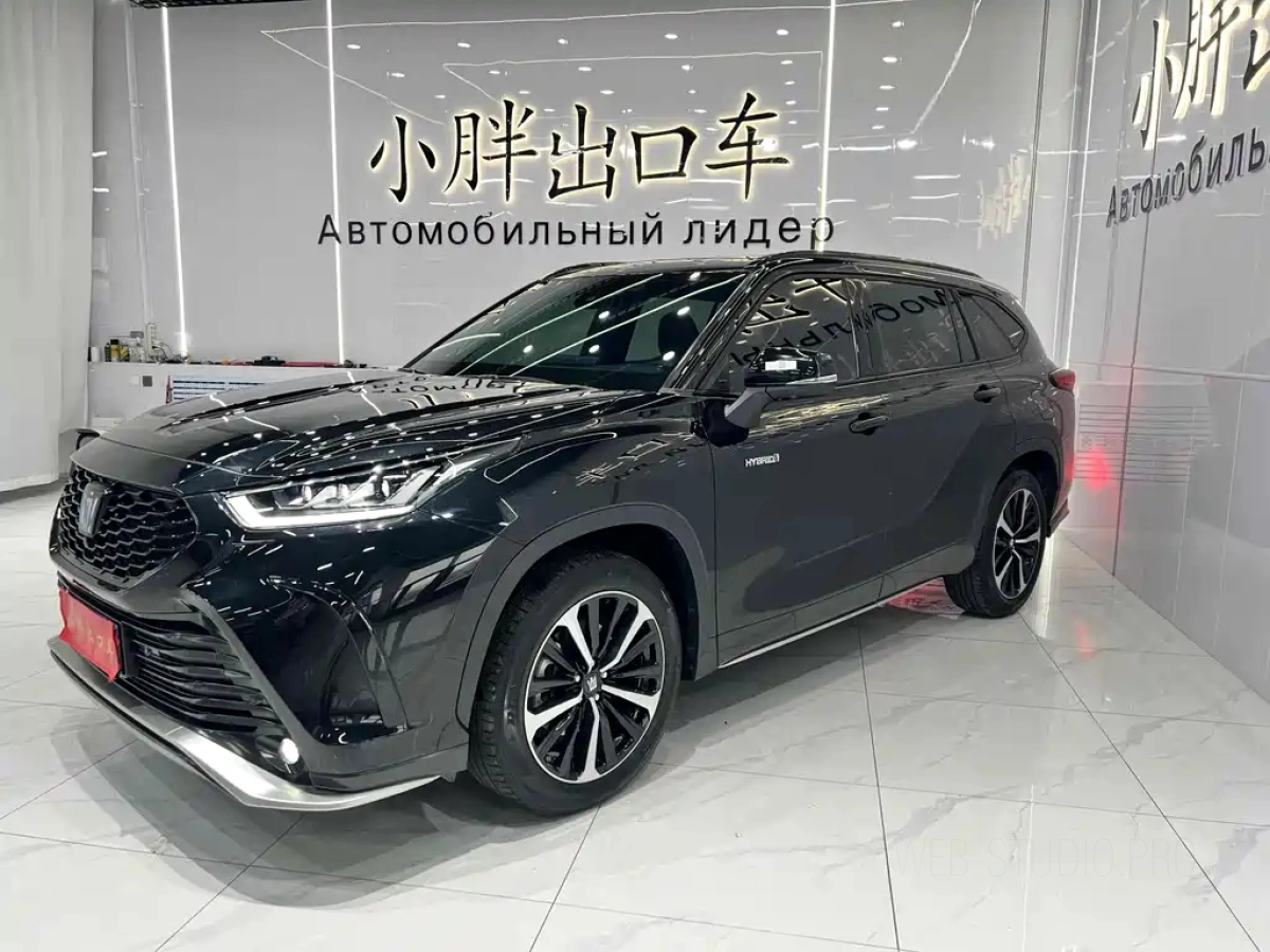 TOYOTA CROWN KLUGER  2022