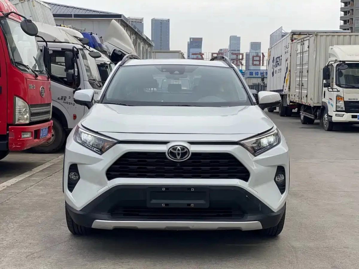 TOYOTA RAV4 RONGFANG