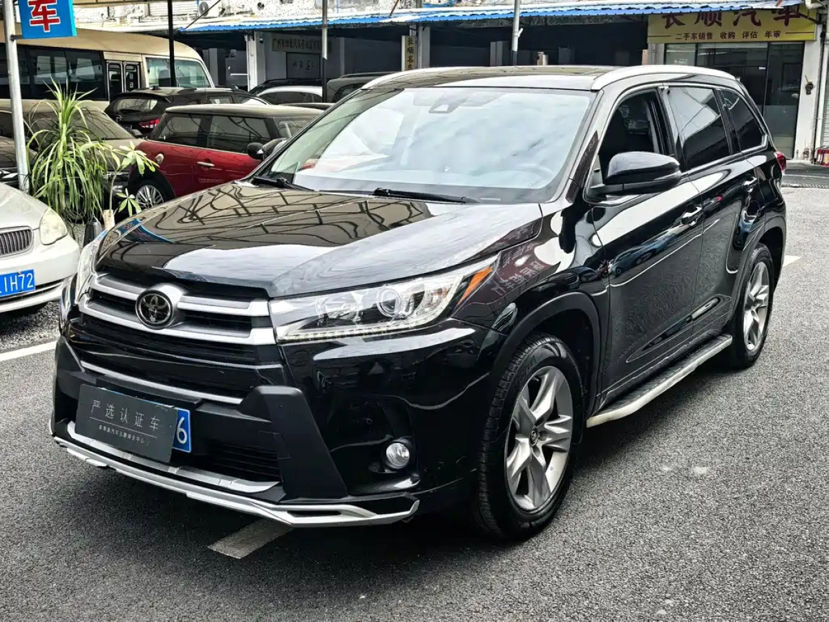 TOYOTA HIGHLANDER  2021
