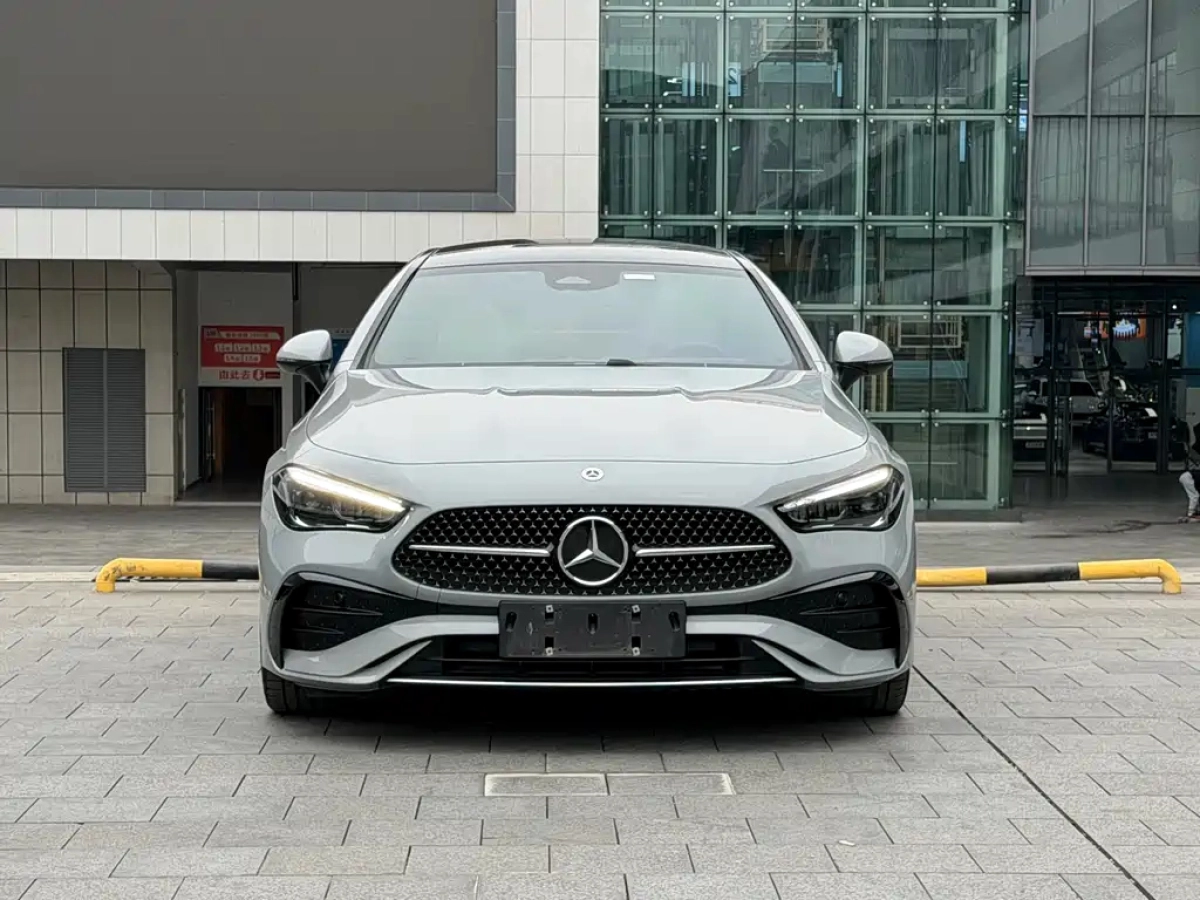MERCEDES BENZ CLE  2024