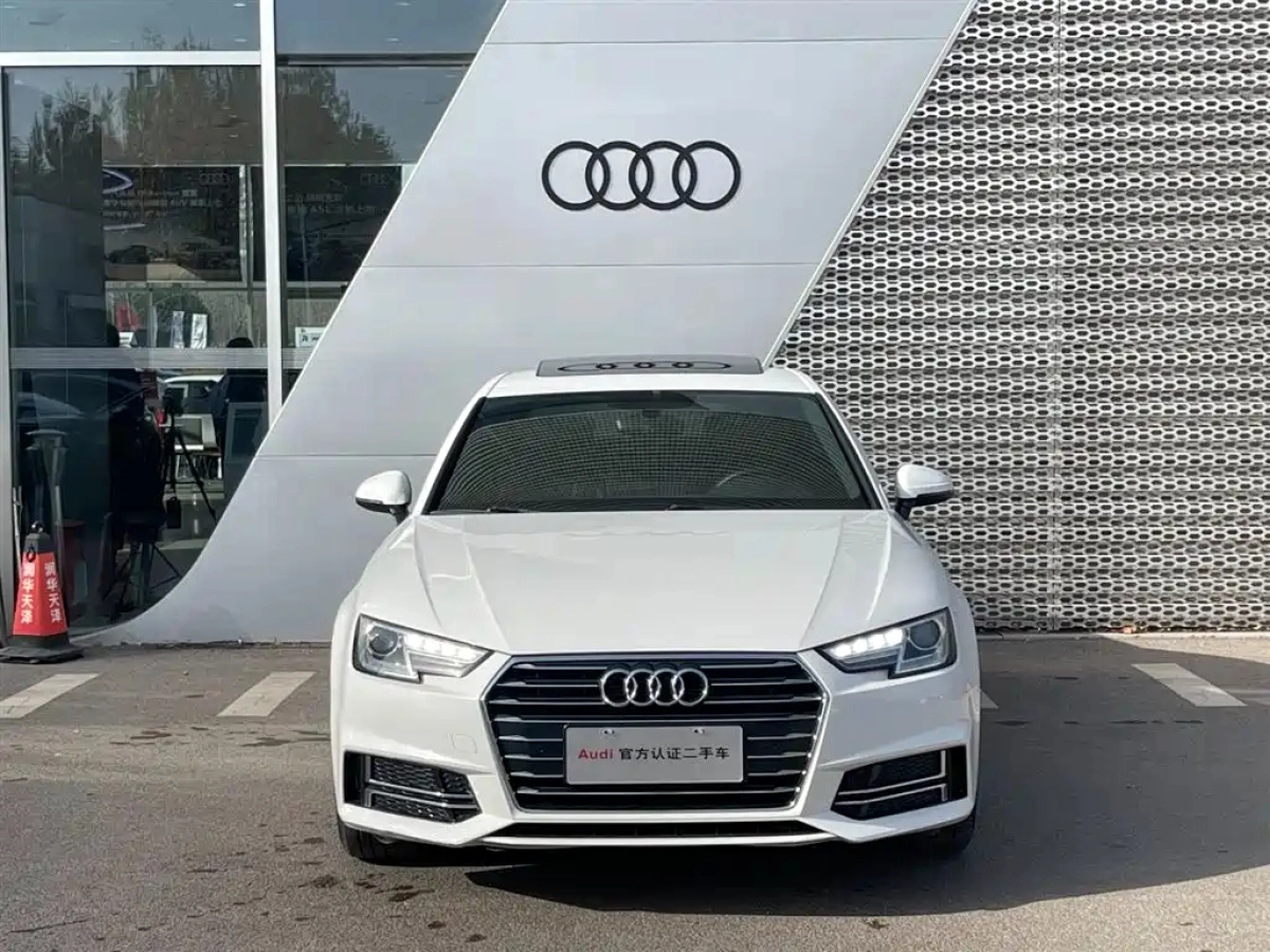 AUDI A4L