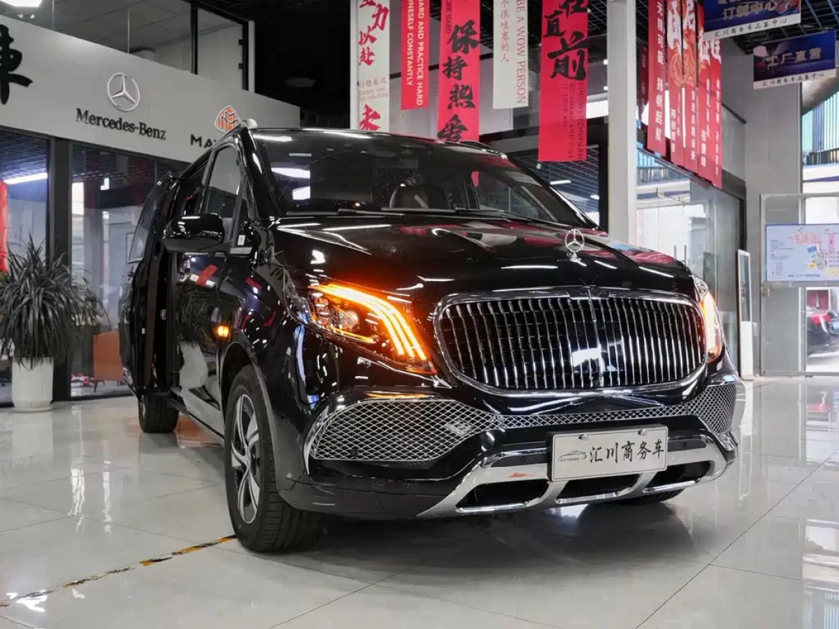 MERCEDES BENZ VITO  2025