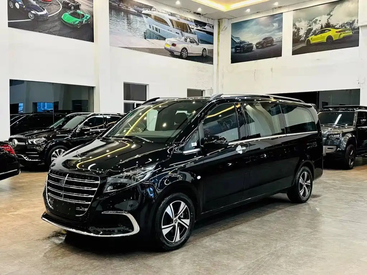 MERCEDES BENZ VITO  2025