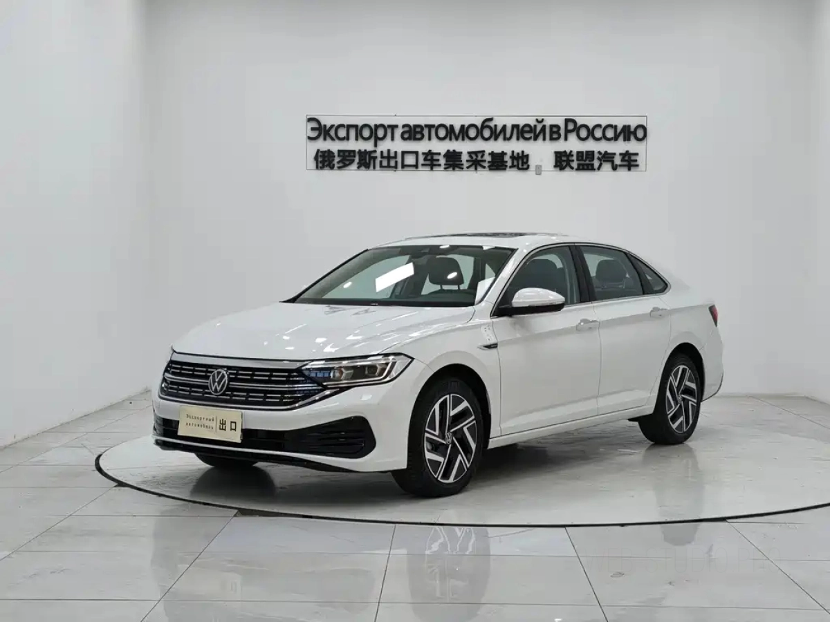 VOLKSWAGEN SAGITAR  2022